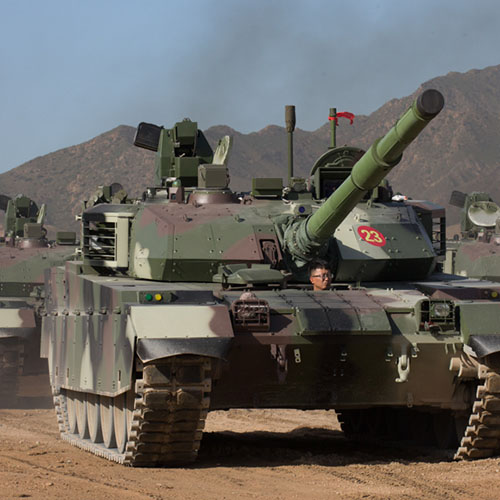 八發(fā)八中！兵器工業(yè)集團多款“裝甲與反裝甲”武器首次公開(kāi)實(shí)彈射擊